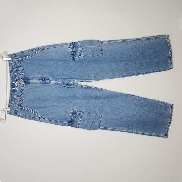 Forever 21 Wide-Leg Cargo Jeans - Picture 3 of 12